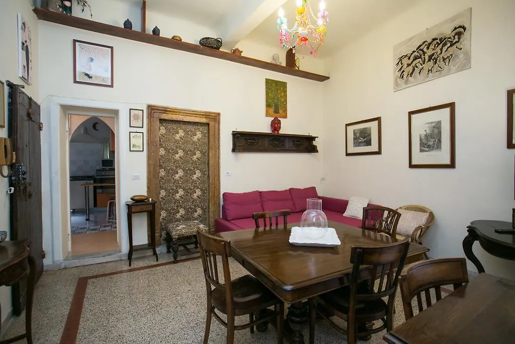 Apartment Vicolo Vecchio 59