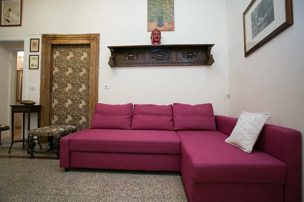 Apartment Vicolo Vecchio 59